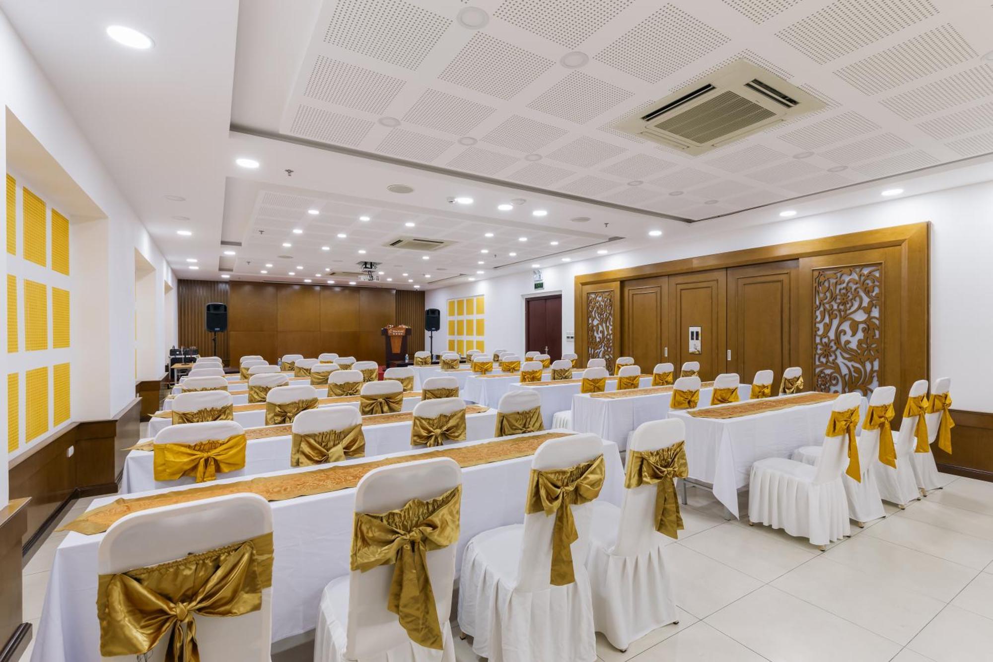 Star Hotel And Spa Danang Zewnętrze zdjęcie